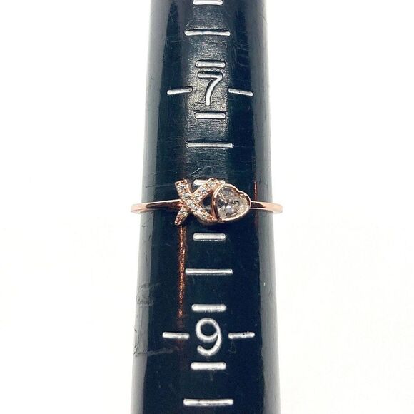 SIZE 8 925 Rose Gold Plated XO Ring - Picture 9 of 11